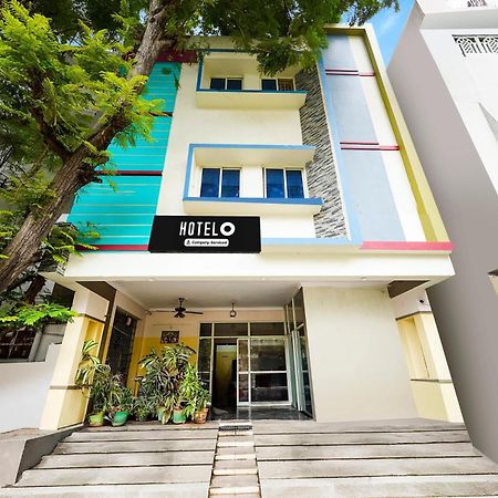 Super Hotel O Karakambadi Road Near Leela Mahal Circle 蒂鲁帕蒂 外观 照片