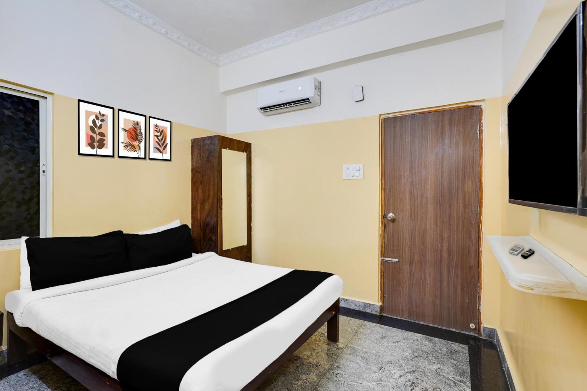 Super Hotel O Karakambadi Road Near Leela Mahal Circle 蒂鲁帕蒂 外观 照片