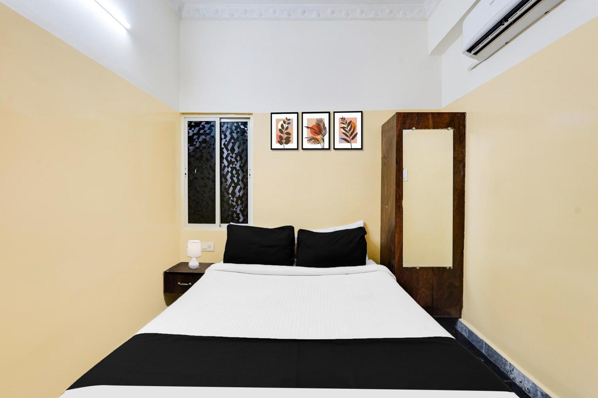 Super Hotel O Karakambadi Road Near Leela Mahal Circle 蒂鲁帕蒂 外观 照片